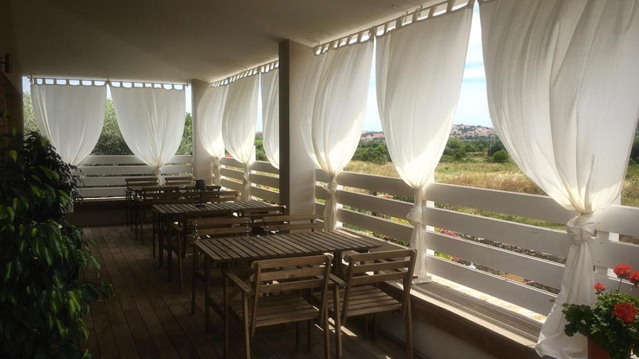 La Pecora Nera B&B 布多尼 外观 照片