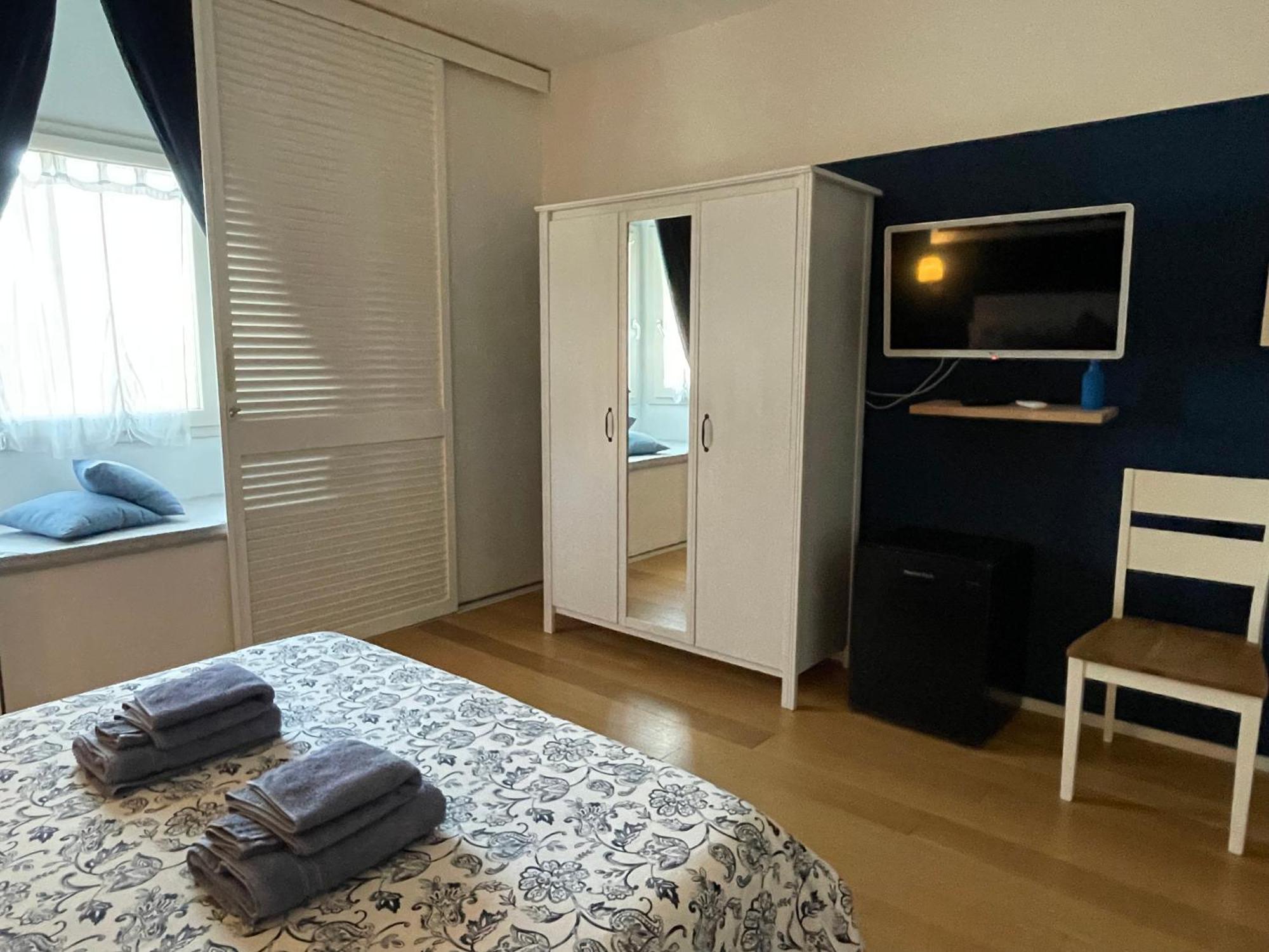 La Pecora Nera B&B 布多尼 外观 照片